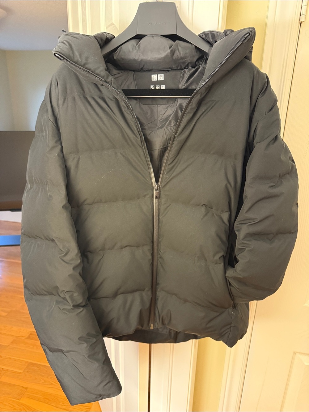 Uniqlo Men's Black Puffer Jacket with Hood